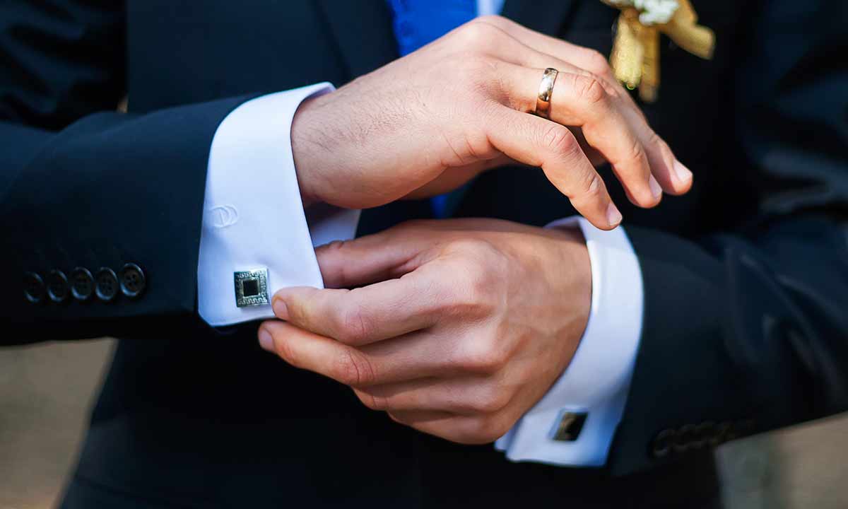 Beautiful Engagement Rings for Men